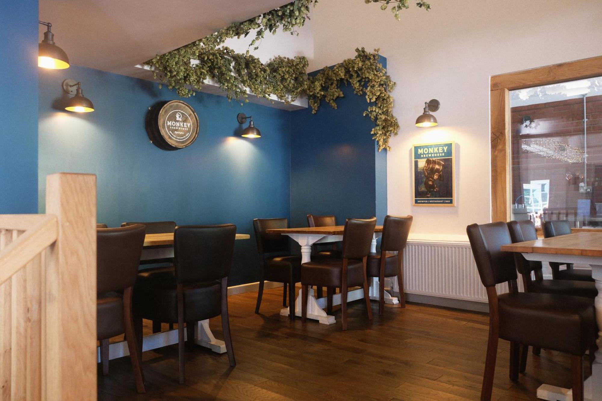 Hotel Monkey Brewhouse Lymington Exterior foto