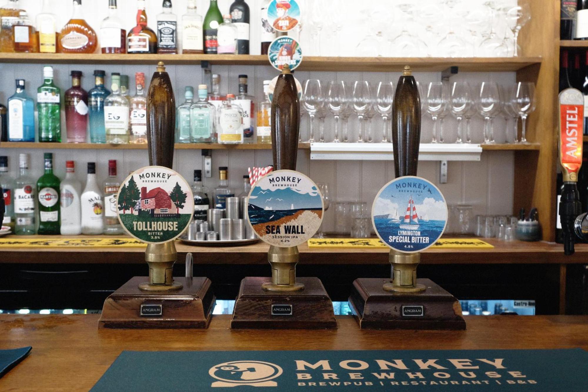 Hotel Monkey Brewhouse Lymington Exterior foto
