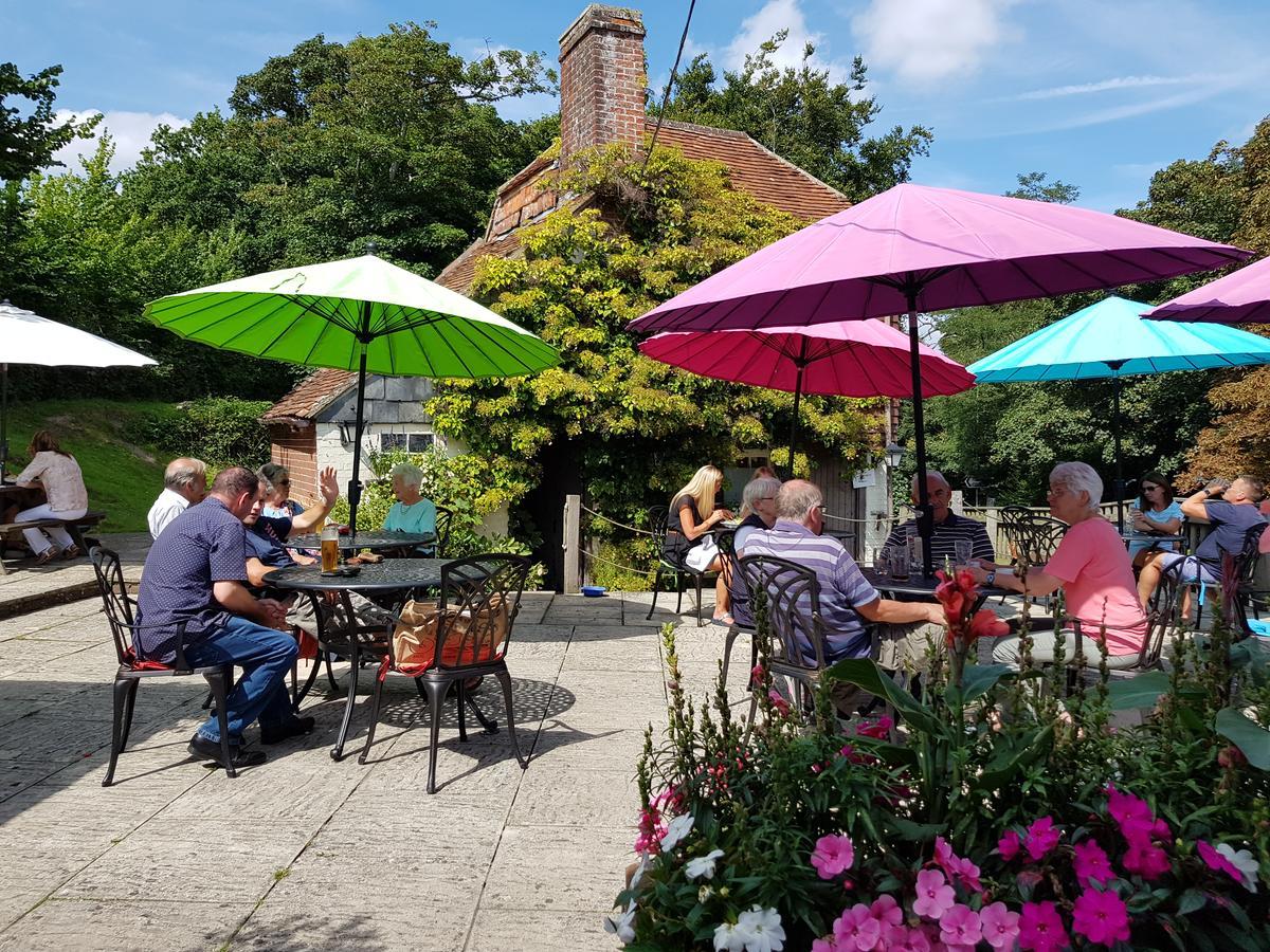 Hotel Monkey Brewhouse Lymington Exterior foto